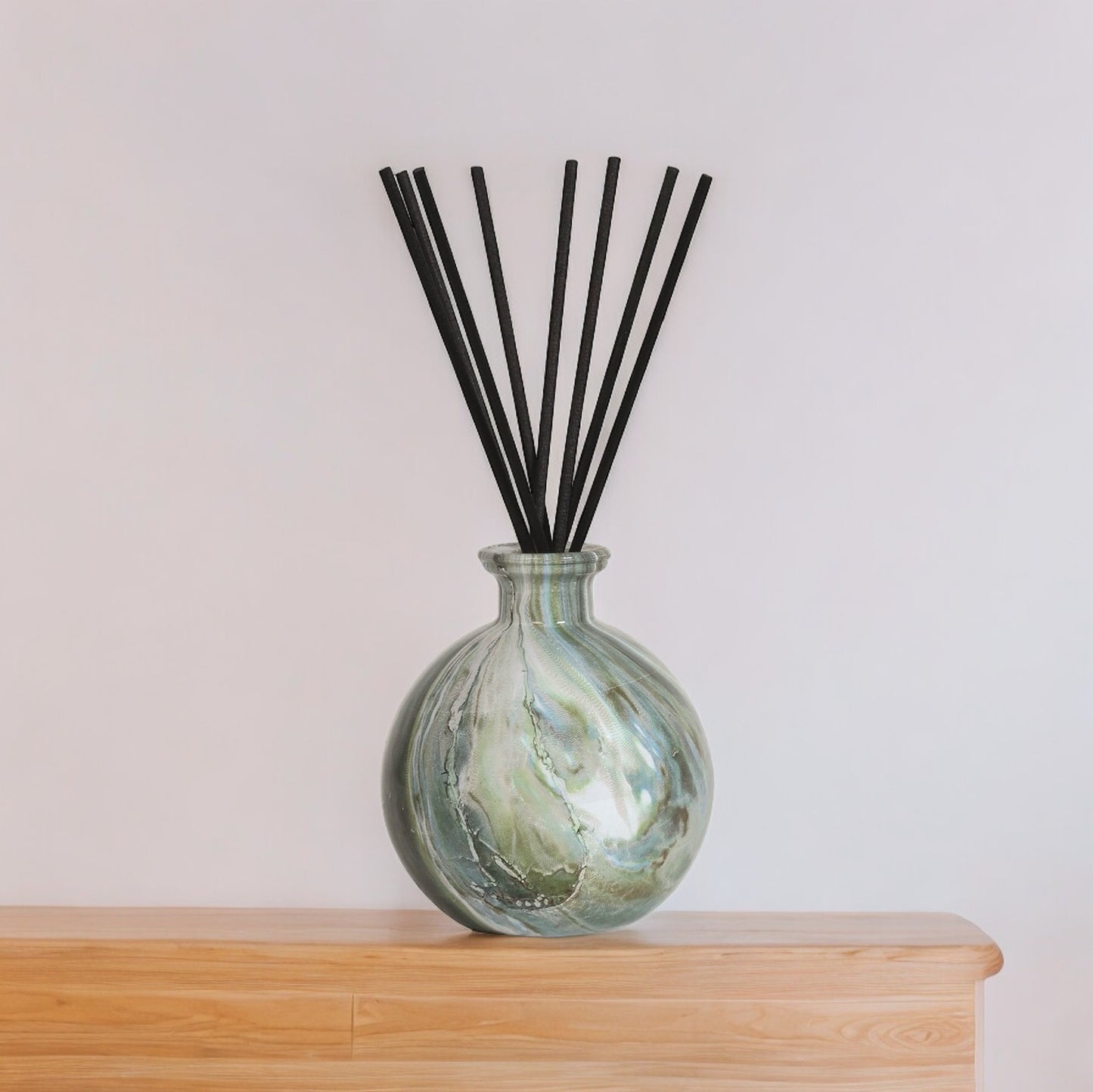 Glass Jade Reed Diffuser Bottle and Reeds
