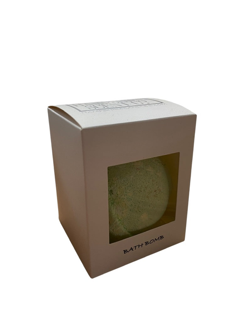 Beautifully packaged 180g Kiwi Fruit Bath Bomb, perfect for gifting or a relaxing bath.