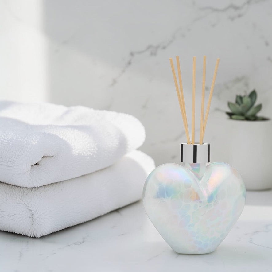 Large white glass diffuser bottle heart shape 550ml UK