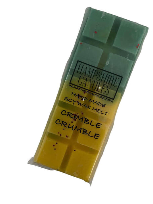 Crimble Crumble Wax Melts with the comforting scent of warm cinnamon, sweet apples, and buttery crumble, creating a cozy and festive atmosphere for your home snap bar UK