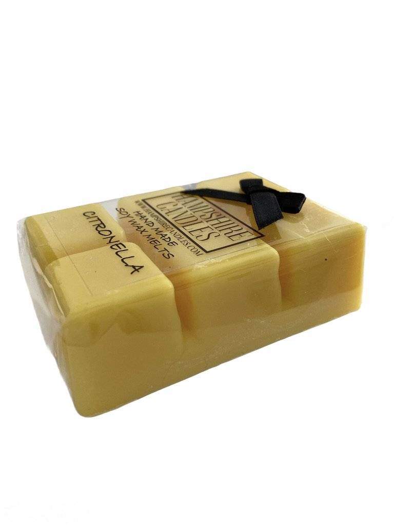 Soy wax melts with the uplifting scent of citronella plant. Ideal for electric wax melt burners, creating a fresh, clean atmosphere in your home or garden.