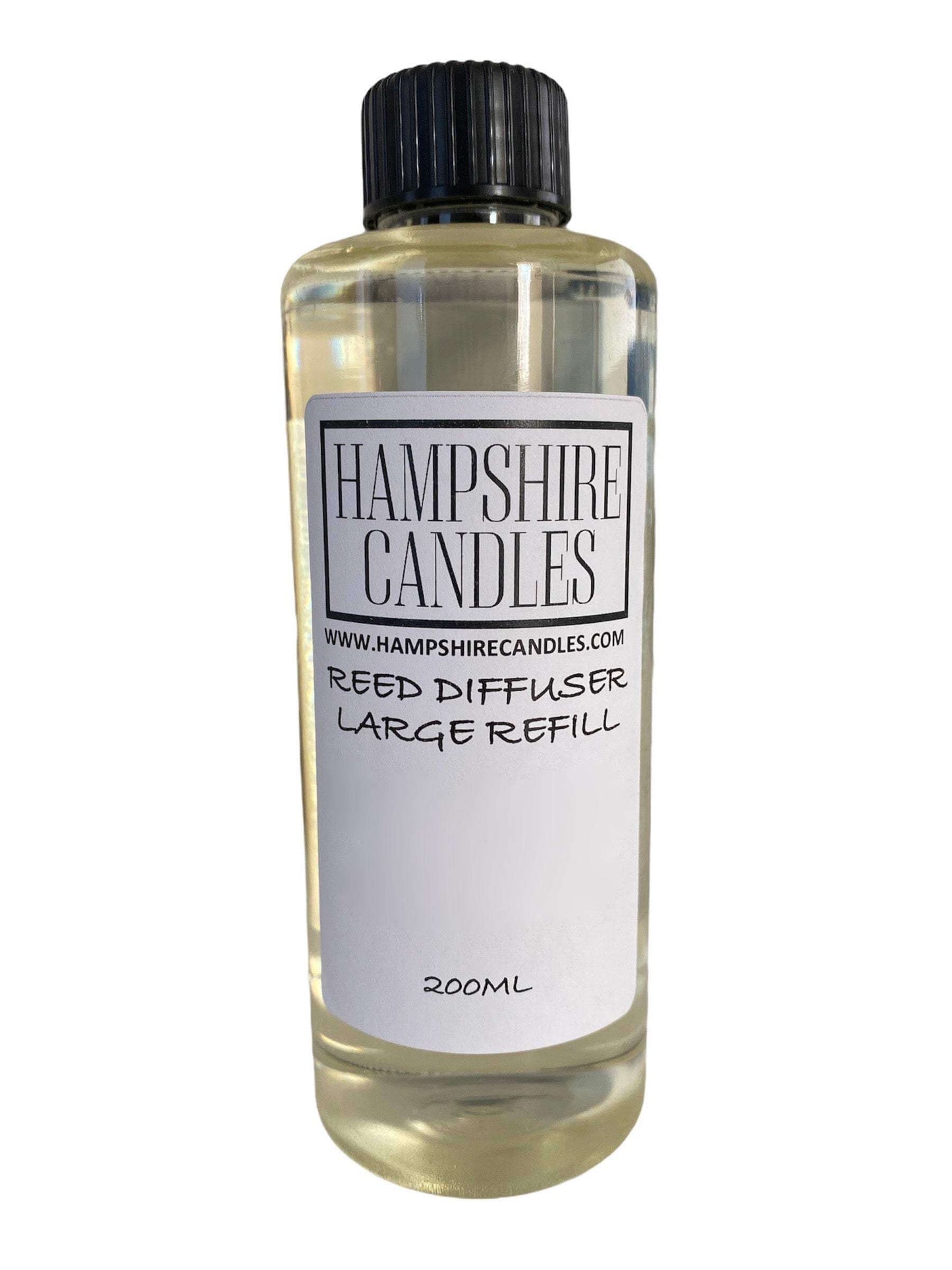 Large 200ml reed diffuser refill with high-quality fragrance oil, designed for long-lasting home fragrance. Ideal for refreshing your diffuser with luxurious scents