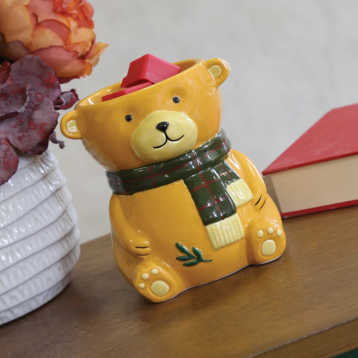 Ceramic Teddy Bear wax warmer for soy wax melts and cosy home fragrance