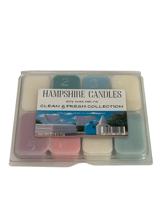 “Clean and fresh-scented wax melt collection box with laundry, linen, and soft floral fragrances – set of 8 melts”