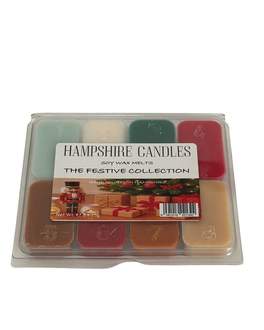 “Festive wax melt box featuring Christmas and winter scents like mulled wine, spruce, and spiced orange – perfect holiday gift”