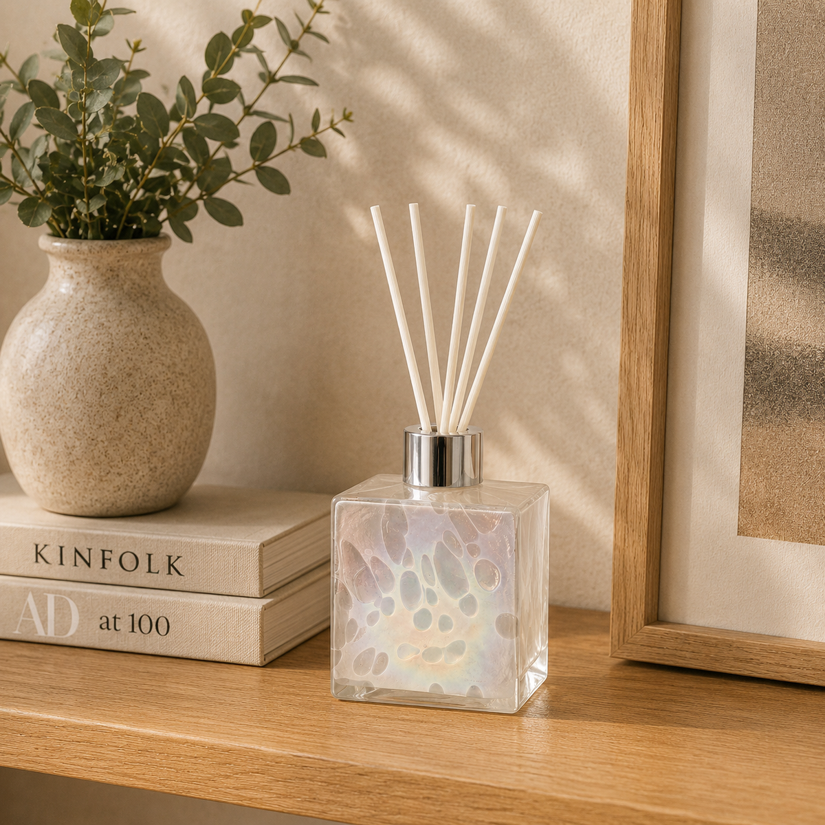 White Square Glass Reed Diffuser Bottle – front view