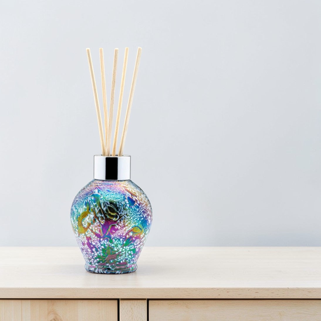 Reed diffuser bottle UK pastel silver decorative diffuser with reeds