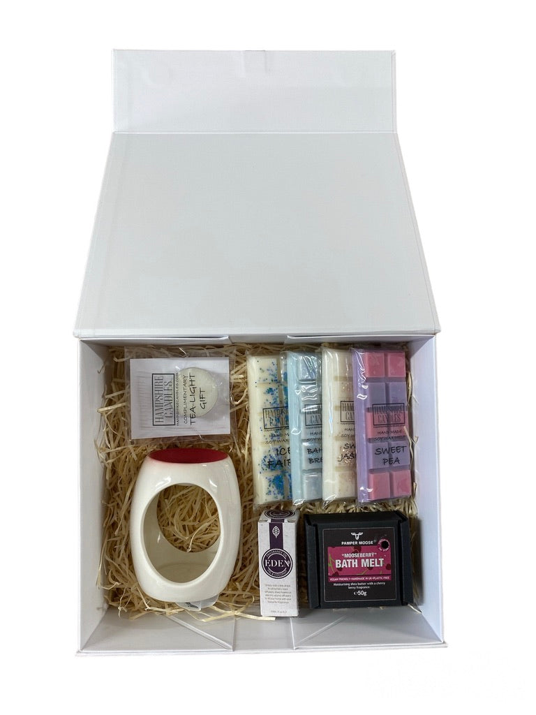 relaxation gift box UK wax melts bath melt burner gift set