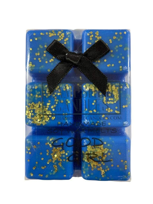 Copy Cat Perfume soy wax melts with the seductive scent of floral notes, vanilla, and cocoa. Perfect for electric wax melt burners, adding a touch of luxury to your space